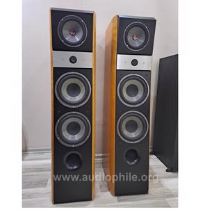 Focal'in 25. yıl için ürettiği özel 937 be 