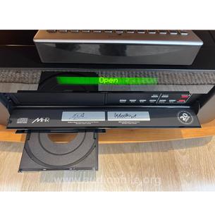 Meridian 808i signature reference cd player / dac