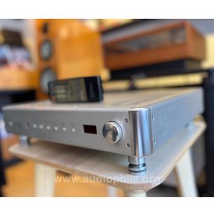 Krell kav-400xi ıntegrated amplifier