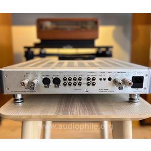 Krell kav-400xi ıntegrated amplifier