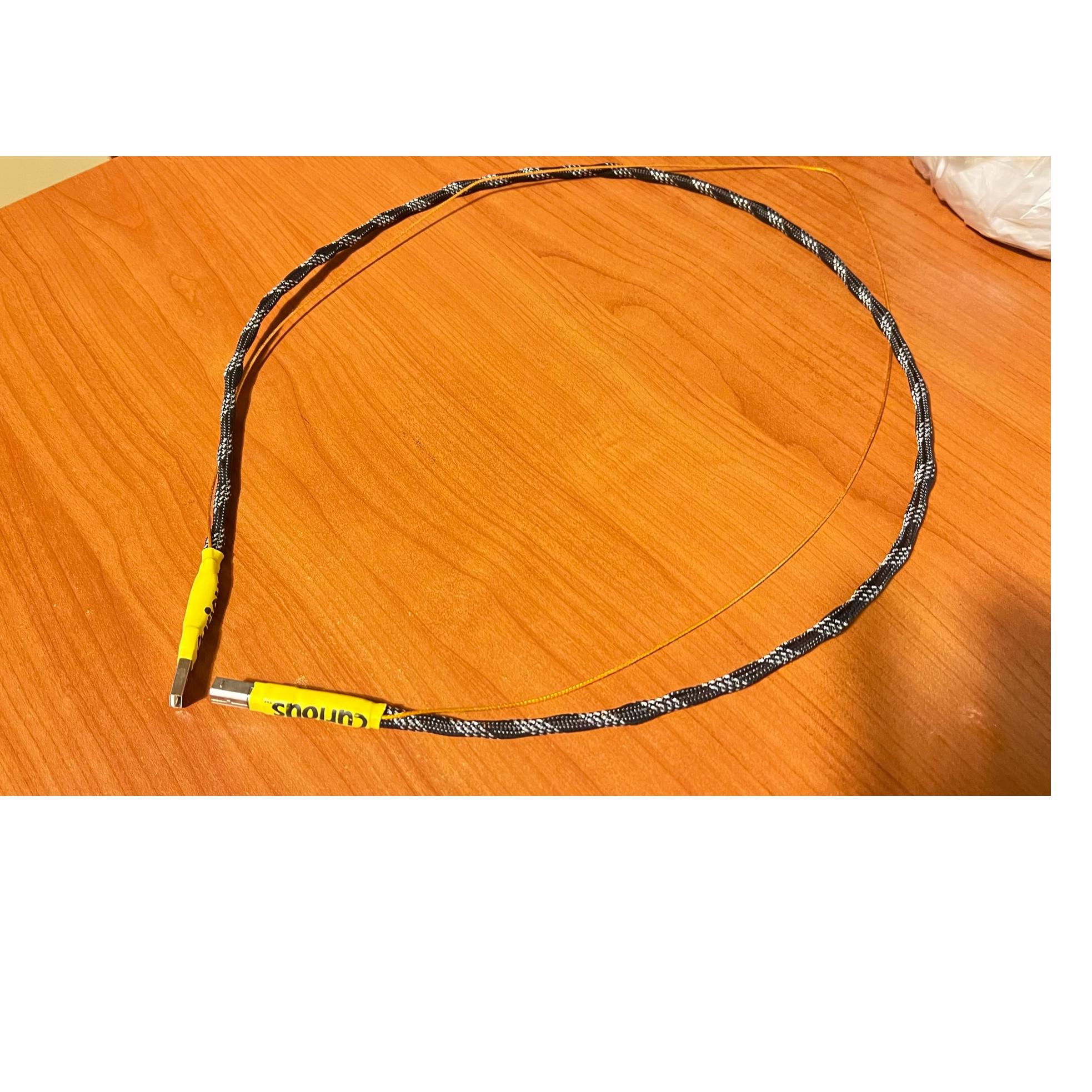 Curious usb cable 1 mt