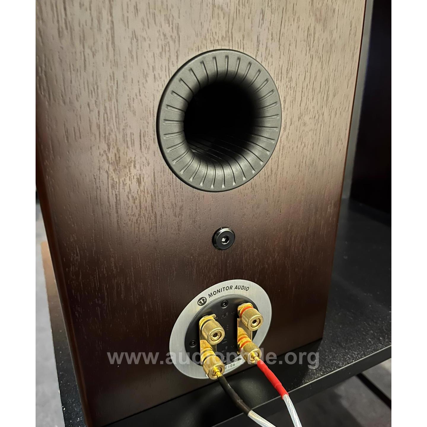 Monitor audio silver 2 (5g) bookshelf speakers (walnut)(takaslı)